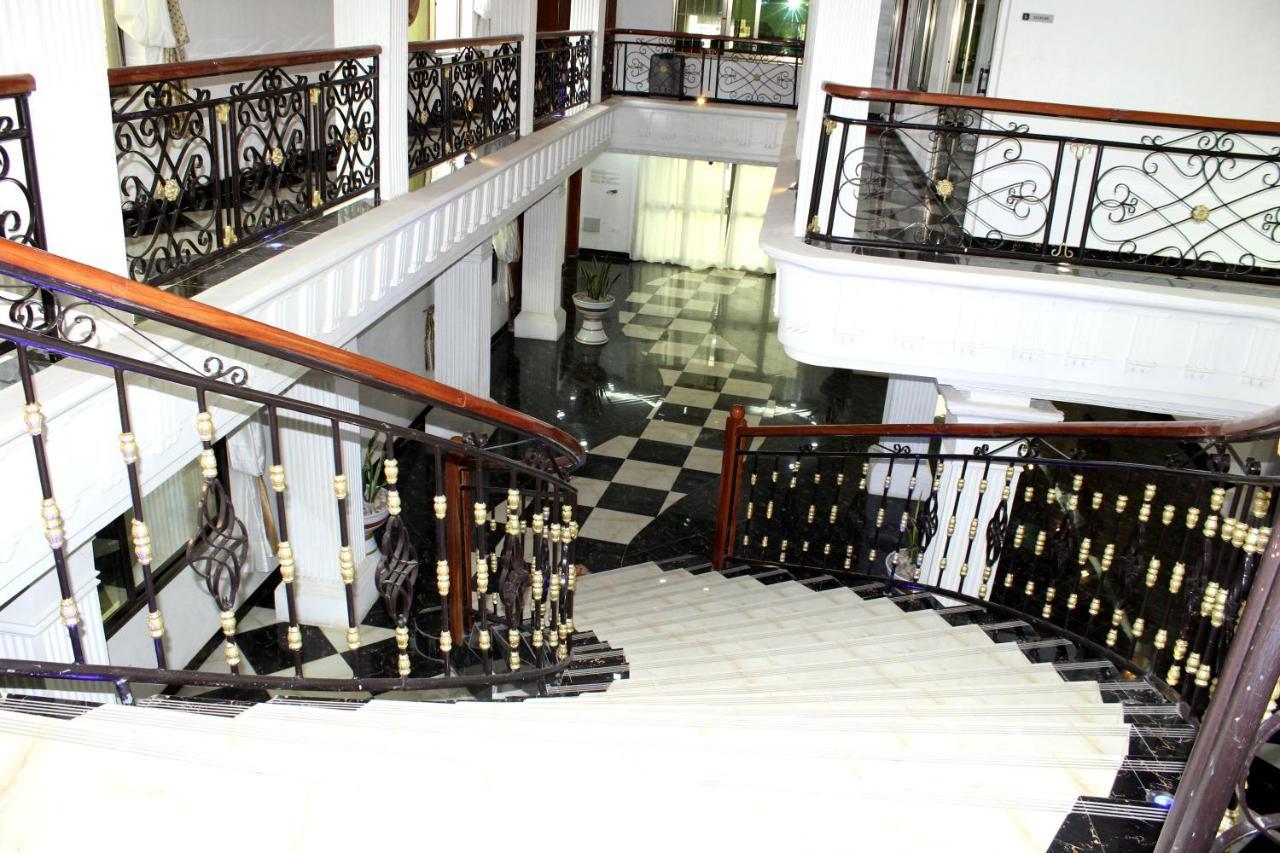 Residence Palais Du Stade Cotonou Exterior foto